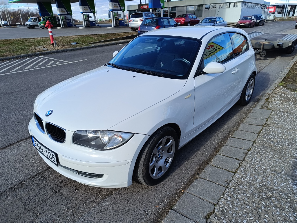 BMW 118  
